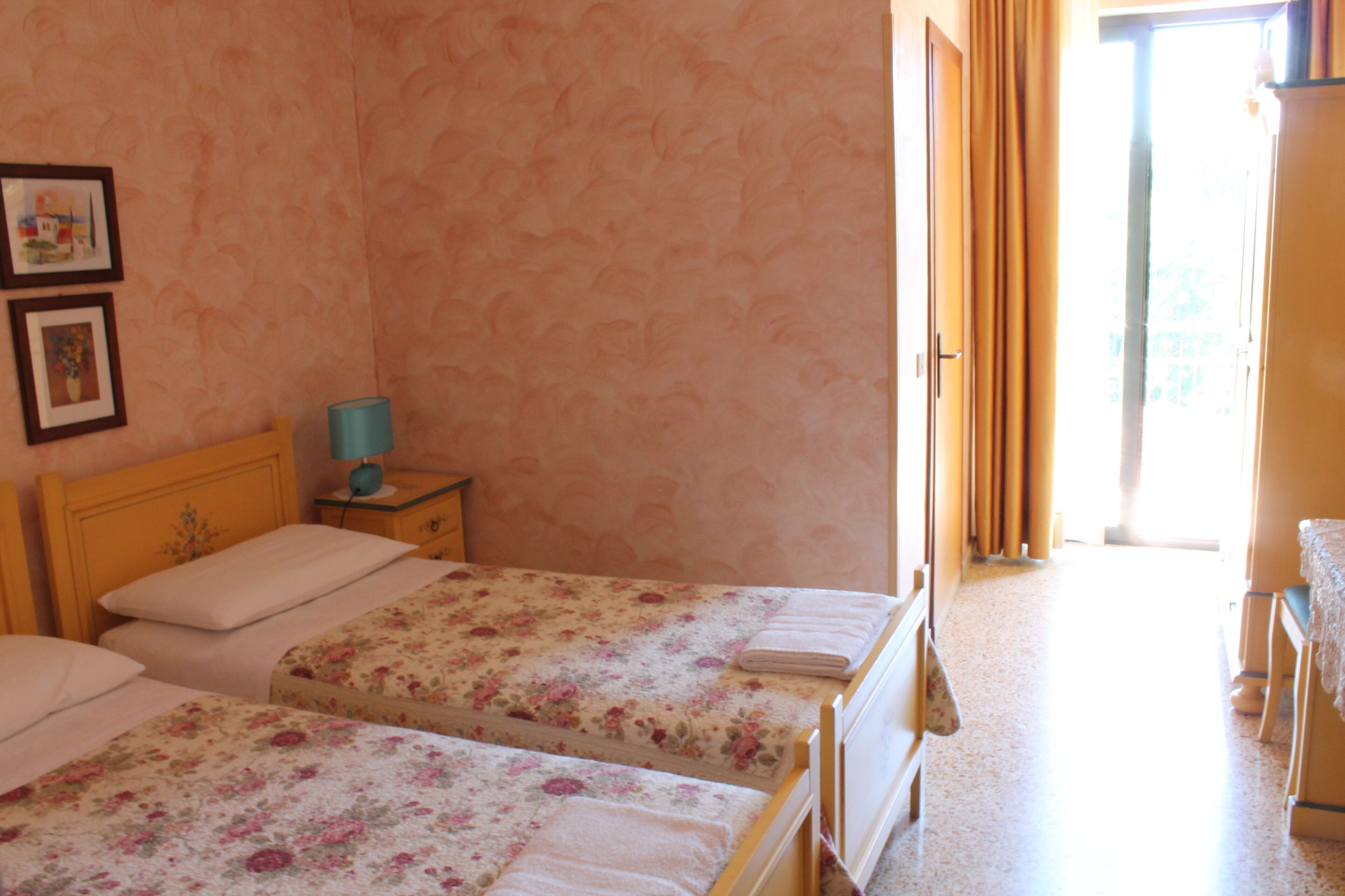 Pemandangan dari kamar