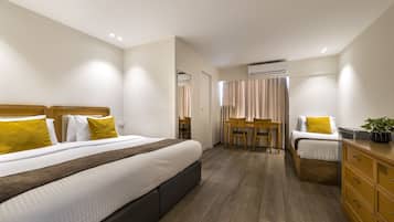 Premium bedding, free WiFi