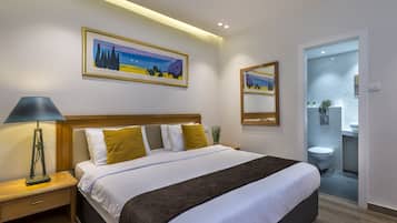 Premium bedding, free WiFi