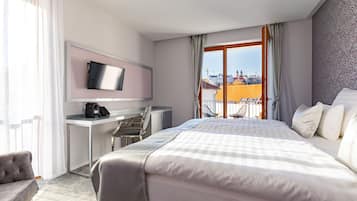 Ropa de cama de alta calidad, colchones con pillow-top y minibar