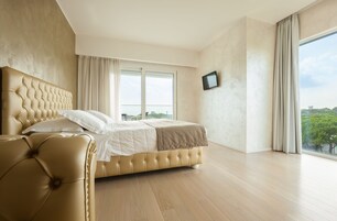 Suite Studio Junior