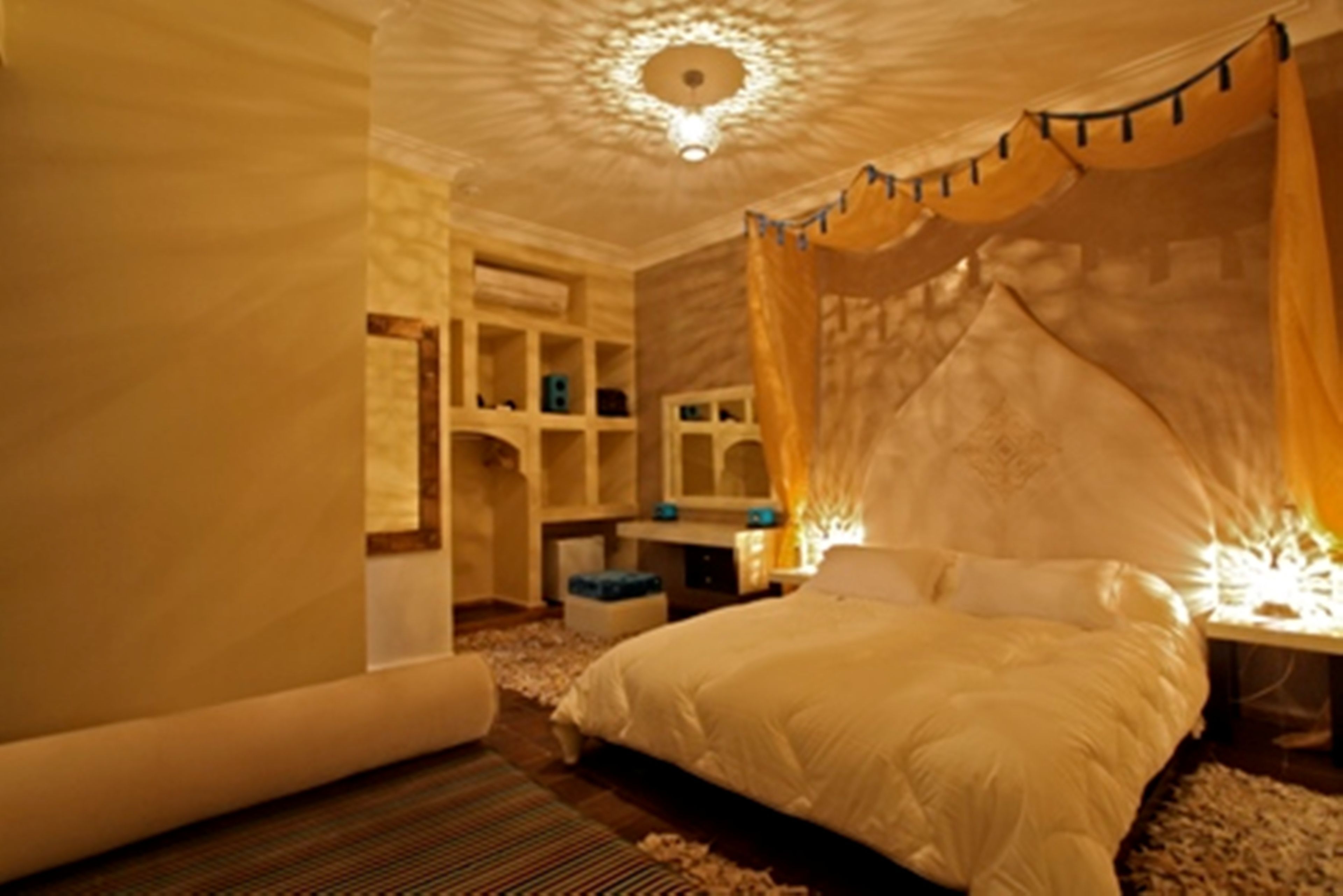 Superior Room | Egyptian cotton sheets, premium bedding, minibar, in-room safe