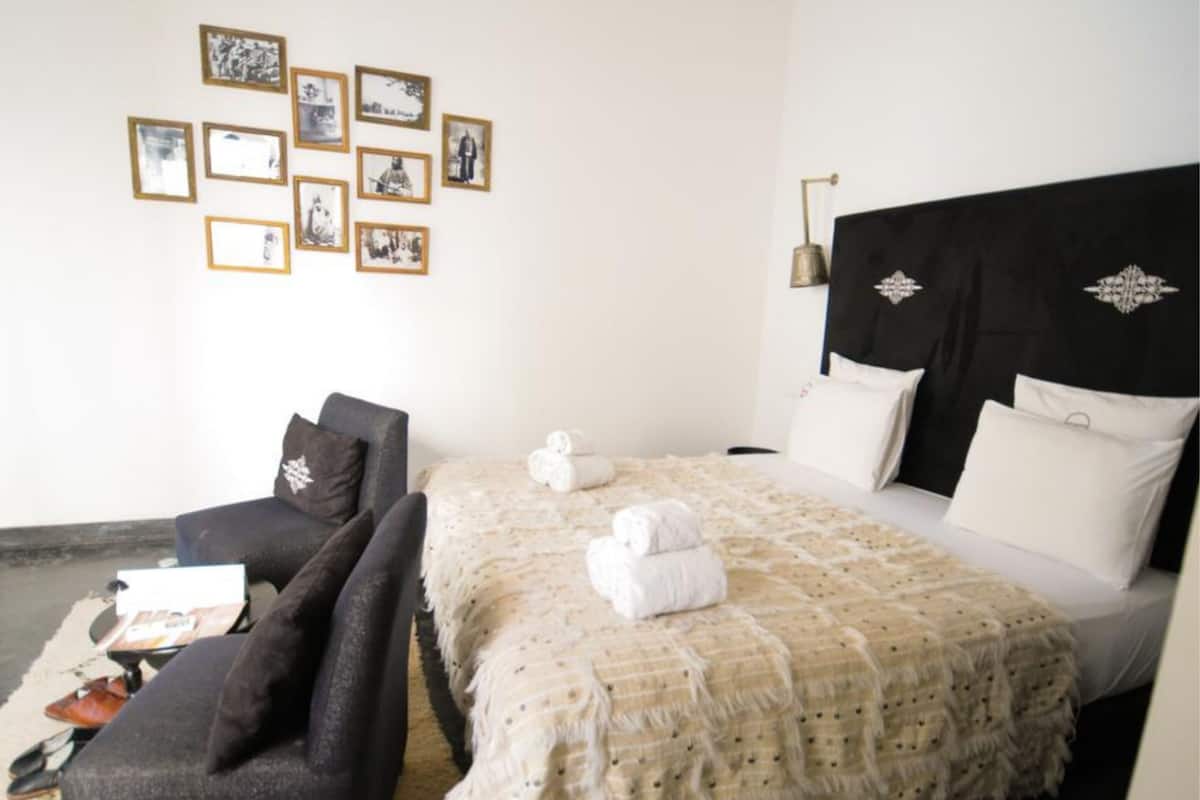Suite | 1 bedroom, premium bedding, in-room safe, individually decorated