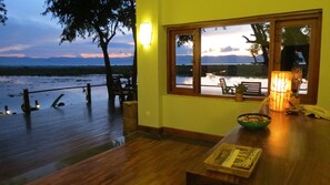 Concierge desk