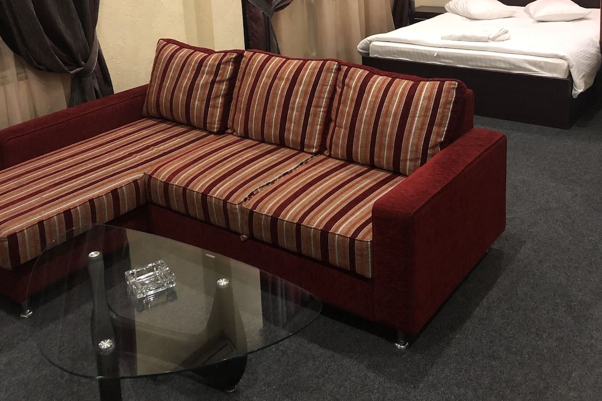 Superior Double Room | Minibar, in-room safe, desk, iron/ironing board