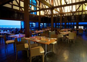 Breakfast, lunch and dinner served - Tunamaya Beach & Spa Resort Tioman Island (Tioman Island)