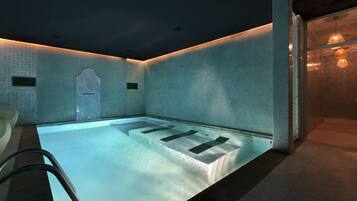 Indoor pool, outdoor pool, sun loungers