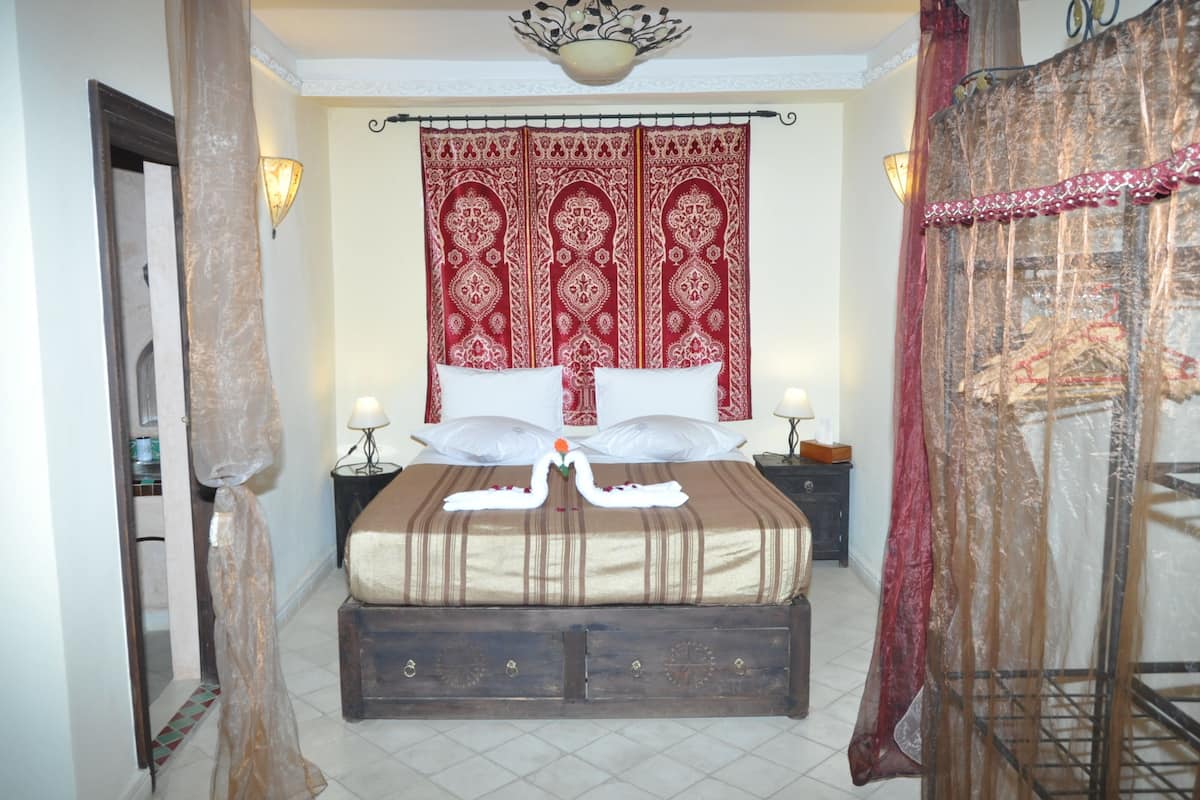 Superior suite, privébadkamer (Chiba) | Lakens van Egyptisch katoen, luxe beddengoed, donsdekens