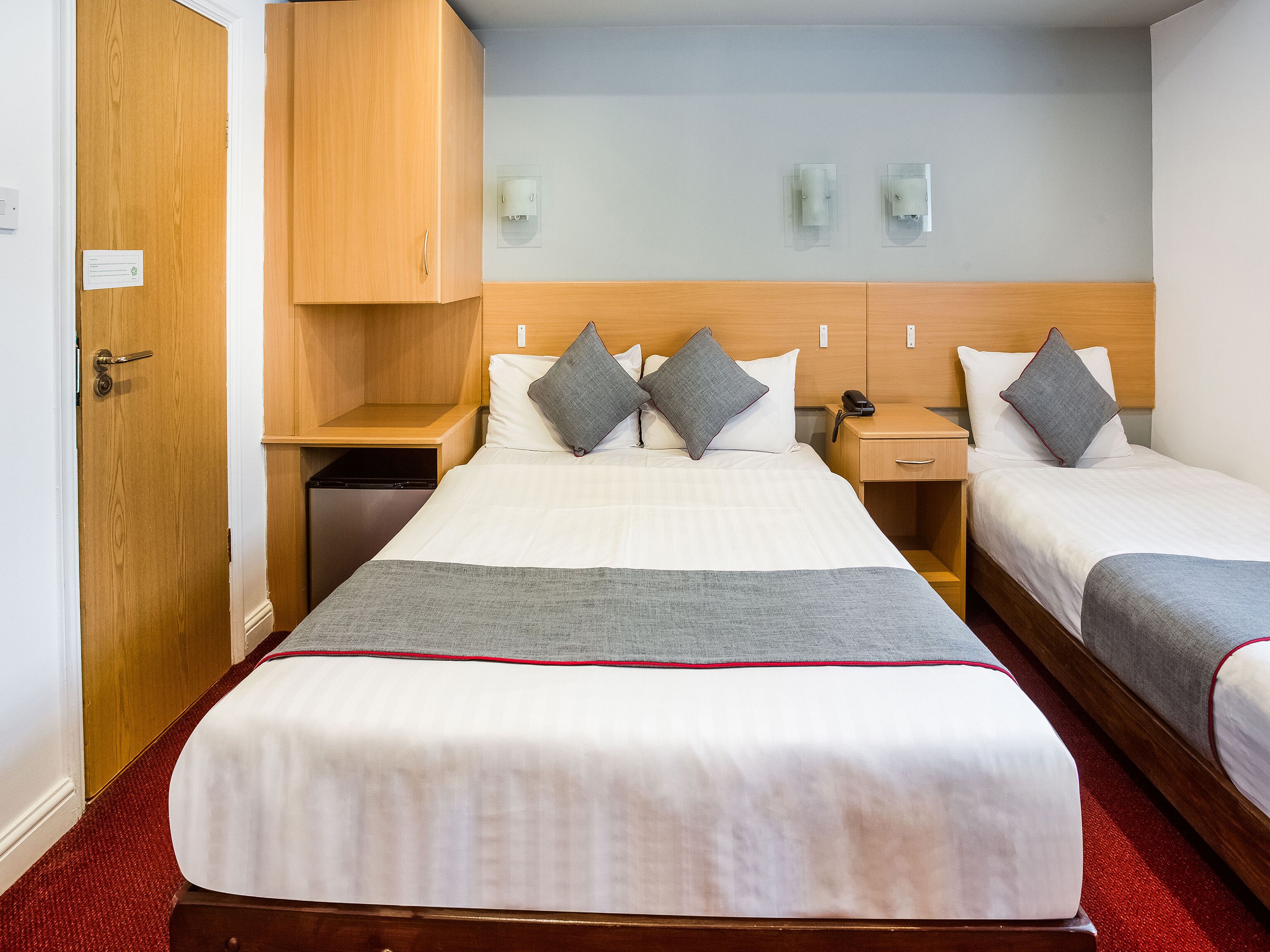 Foto - OYO London Guest House