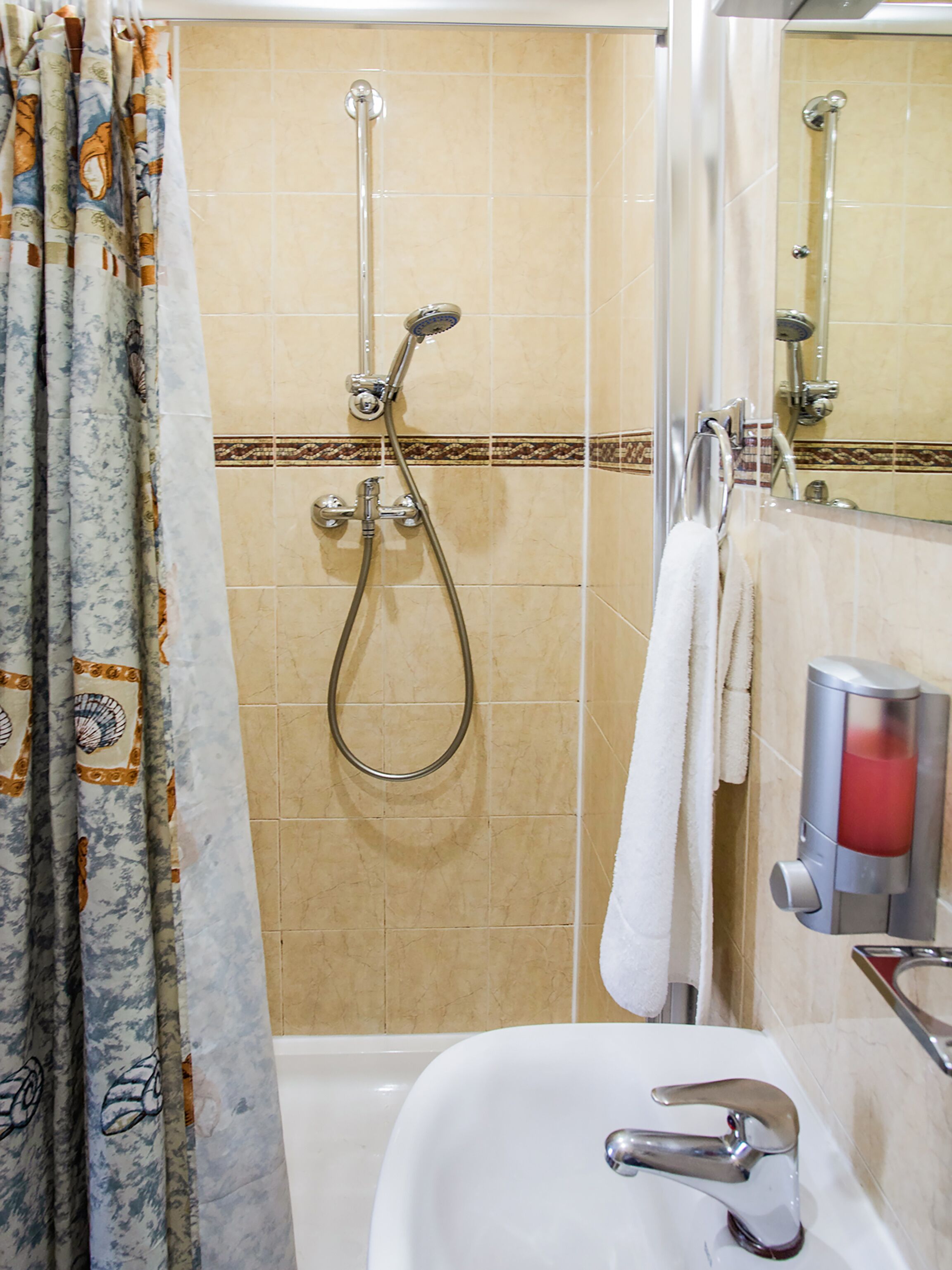 Foto - OYO London Guest House