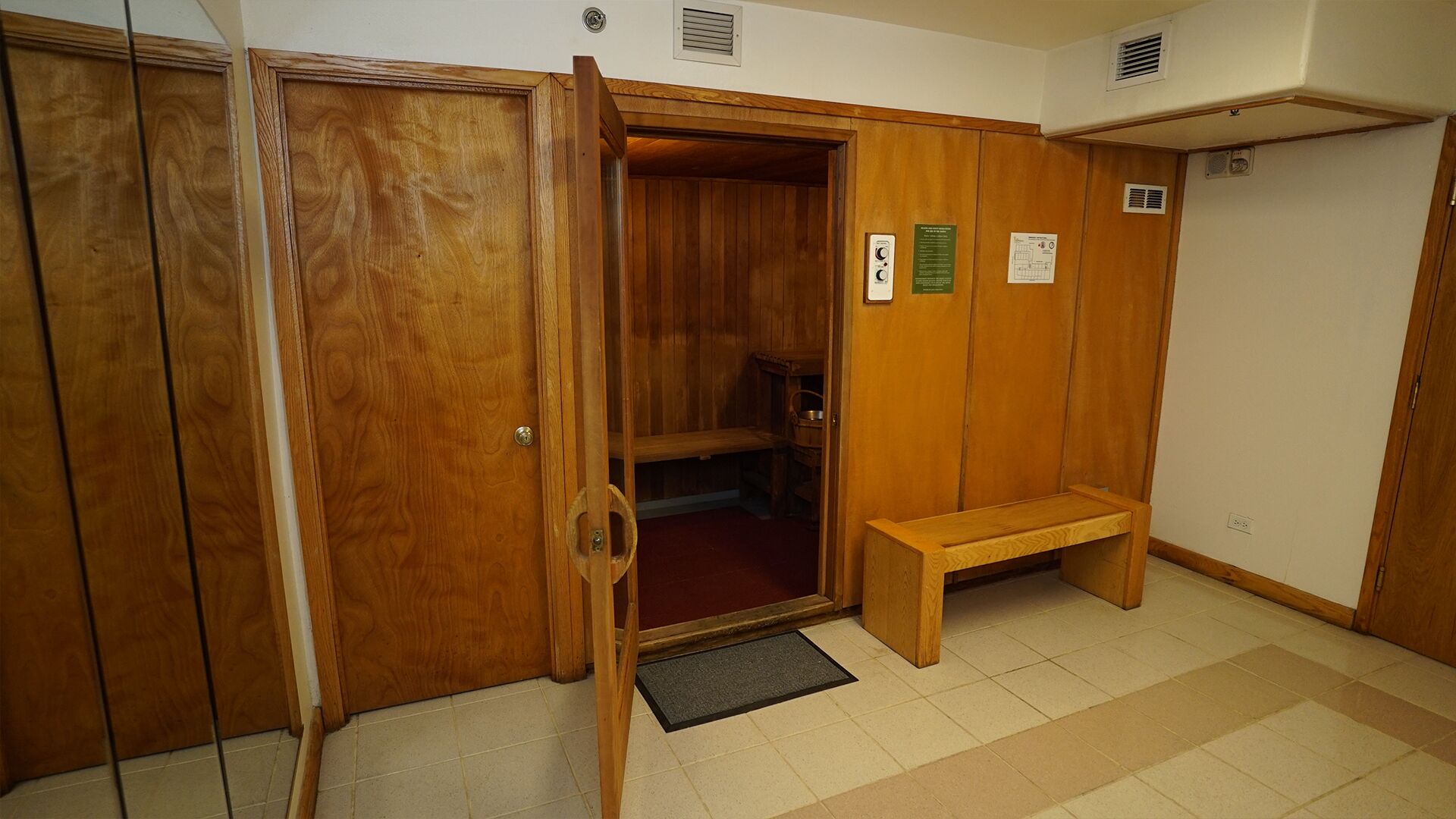 Photo - The Imperial Hawaii Resort