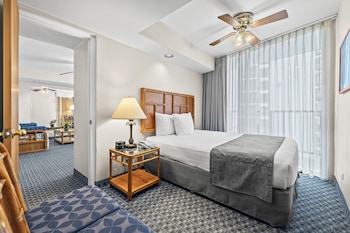 Standard Suite, 1 Bedroom, 2 Bathrooms (Palm) | In-room safe, individually furnished, blackout drapes at The Imperial Hawaii Resort