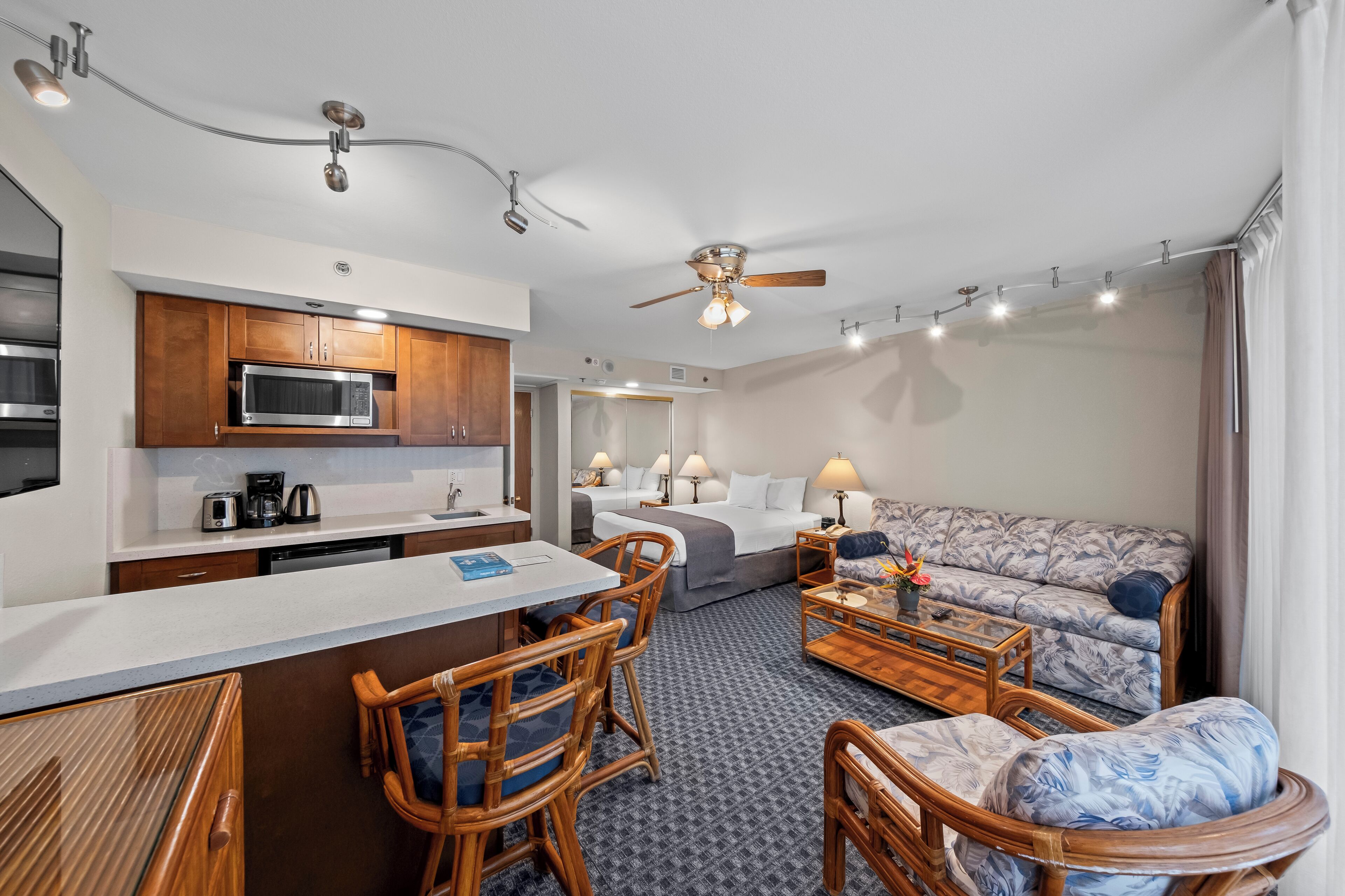 Photo - The Imperial Hawaii Resort