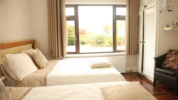 Familienzimmer, mit Bad