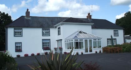 Grove Farm House B&B