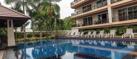 Udendørs pool, liggestole