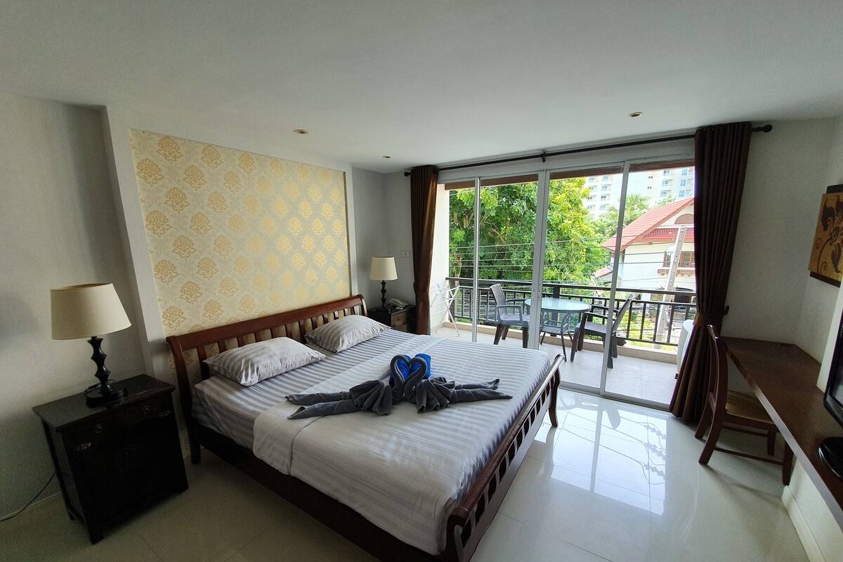 Deluxe Studio | In-room safe, free WiFi, individually decorated, individually furnished