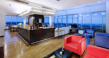 Grand Candi Hotel