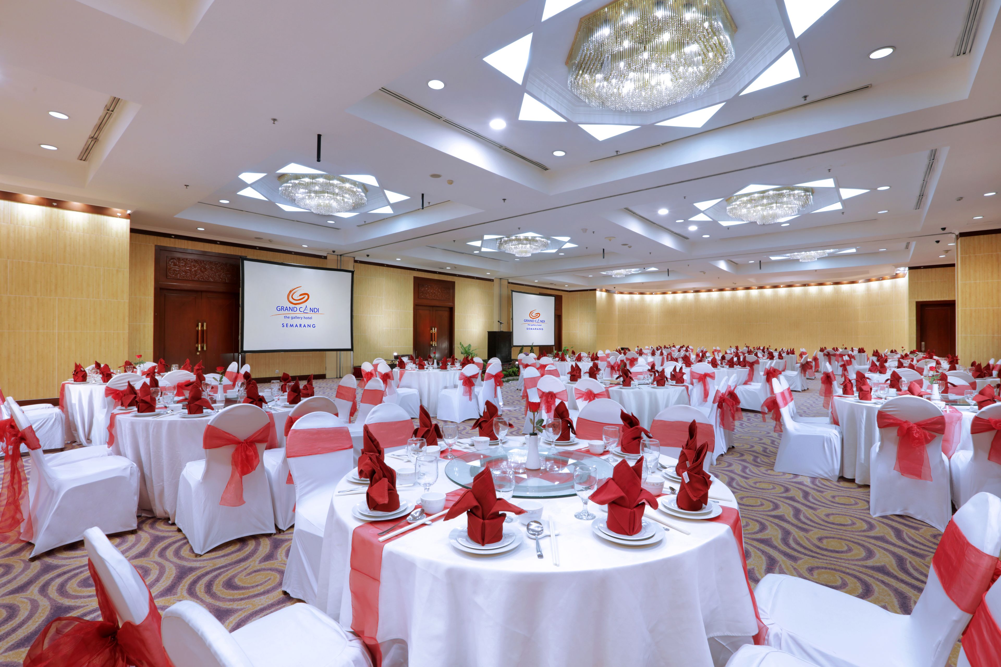 Photo - Grand Candi Hotel
