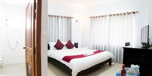 1 bedroom, minibar, in-room safe, individually decorated - Angkor Empire Boutique Hotel (Siem Reap)