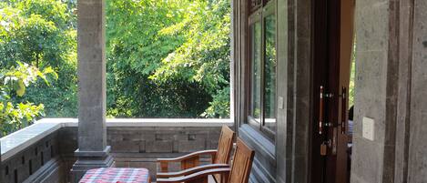 Deluxe Room | Balcony