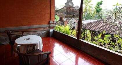 Citrus Tree B&B - Hutama