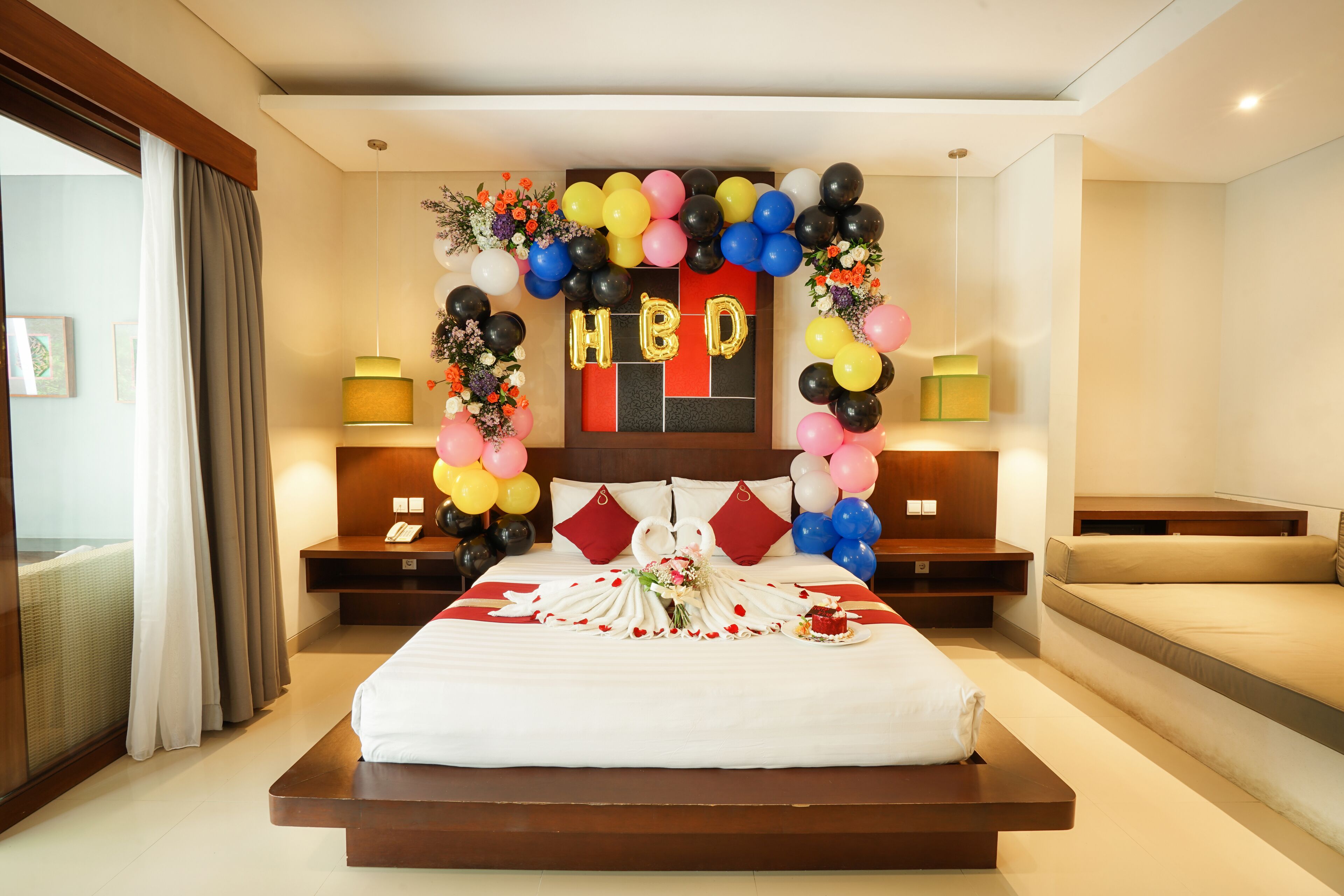 1 bedroom, premium bedding, minibar, in-room safe
