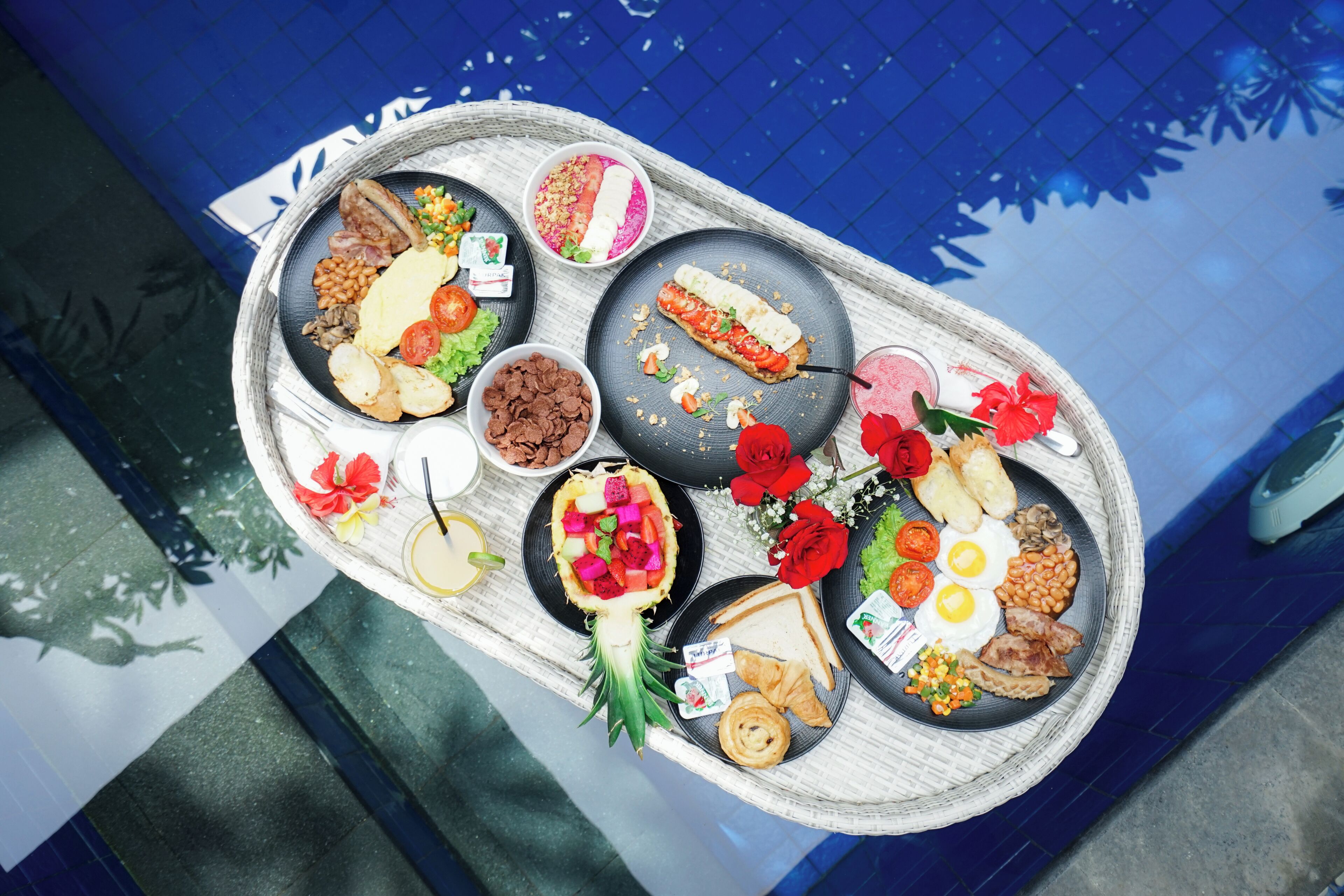 餐飲