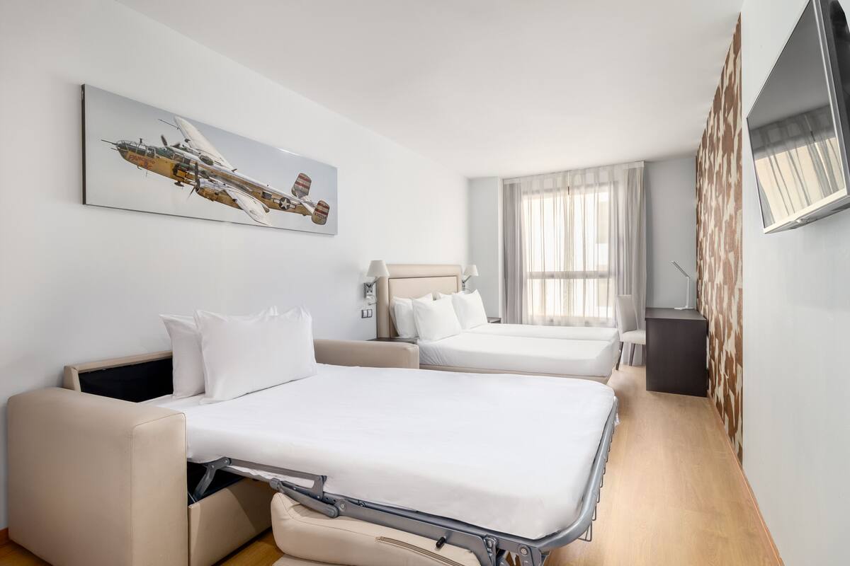 Minibar, in-room safe, desk, soundproofing