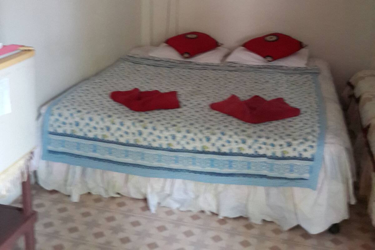 Double or Twin Room (Air conditioning room) | Katil lipat simpan/tambahan, Wi-fi percuma 