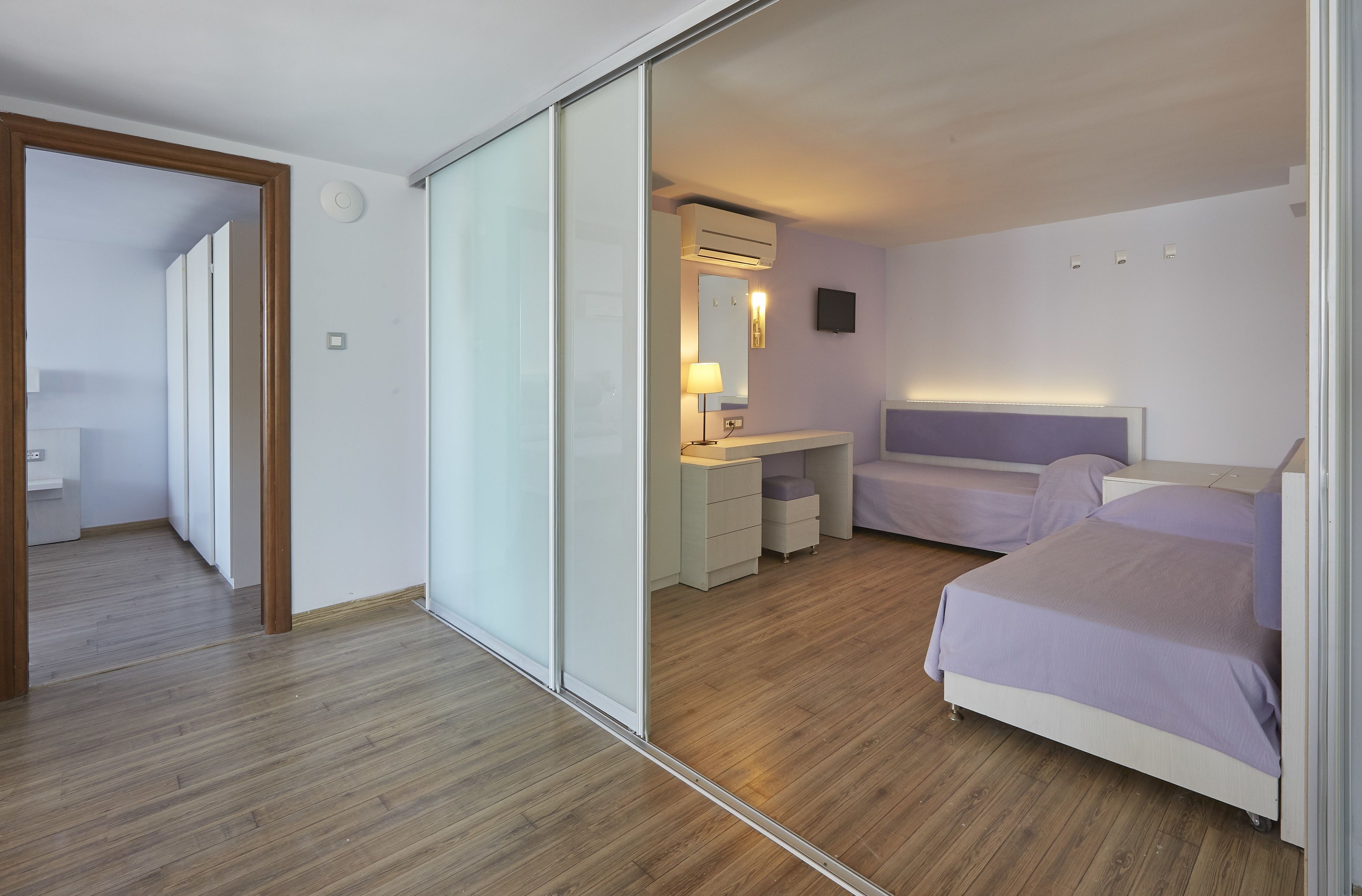 executive suite | 1 bedroom, premium bedding, minibar, in-room safe