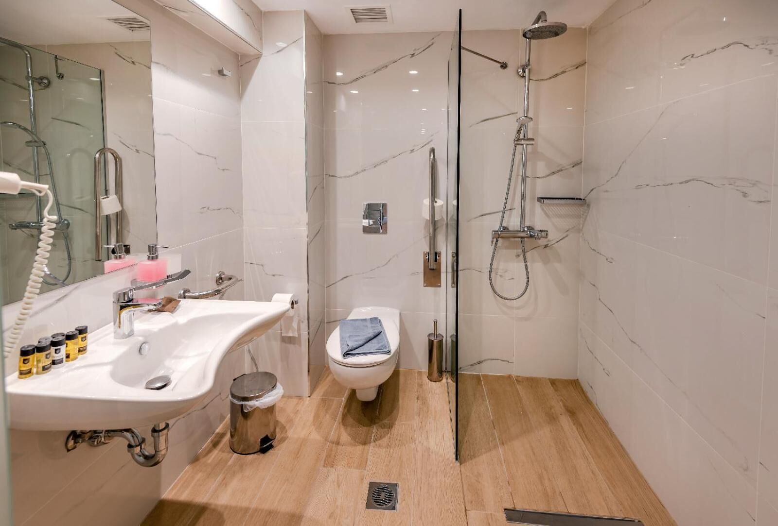 free toiletries, hair dryer, bathrobes, slippers