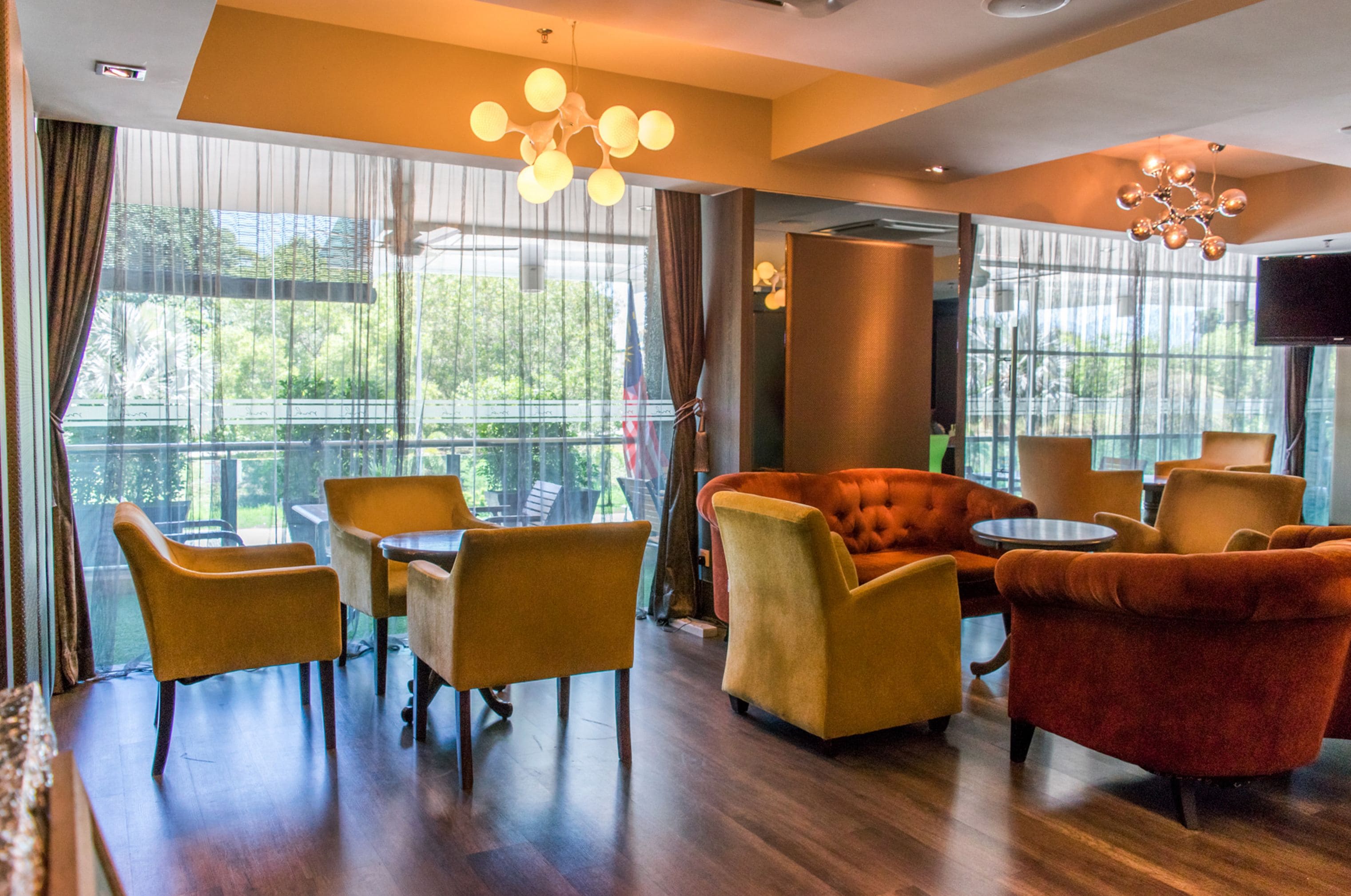 Daily buffet breakfast (MYR 48.00 per person)