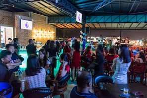 Bar (en la propiedad)
