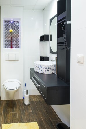 Bathroom - Villa Monte Dana Amsterdam (Zwanenburg)