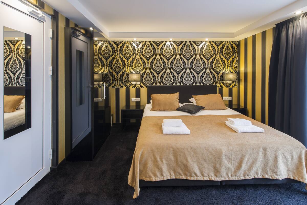 Minibar, coffres-forts dans les chambres, Wi-Fi gratuit