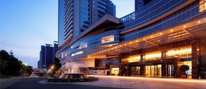 Exterior - Hilton Foshan (Foshan)