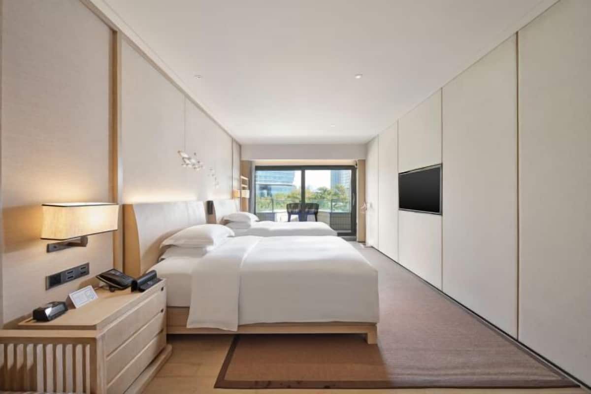 1 dormitorio, ropa de cama de alta calidad, minibar y caja fuerte