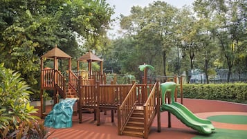 Children's play area - outdoor