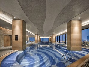 Indoor pool, 2 outdoor pools, open 6:00 AM to 10:00 PM, pool umbrellas - Hilton Shenzhen Shekou Nanhai (Shenzhen)