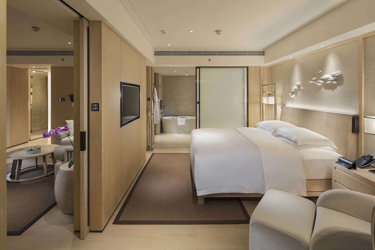 1 dormitorio, ropa de cama de alta calidad, minibar y caja fuerte