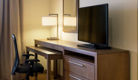 Homewood Suites by Hilton Winnipeg Airport Polo Park, MB - Image 10