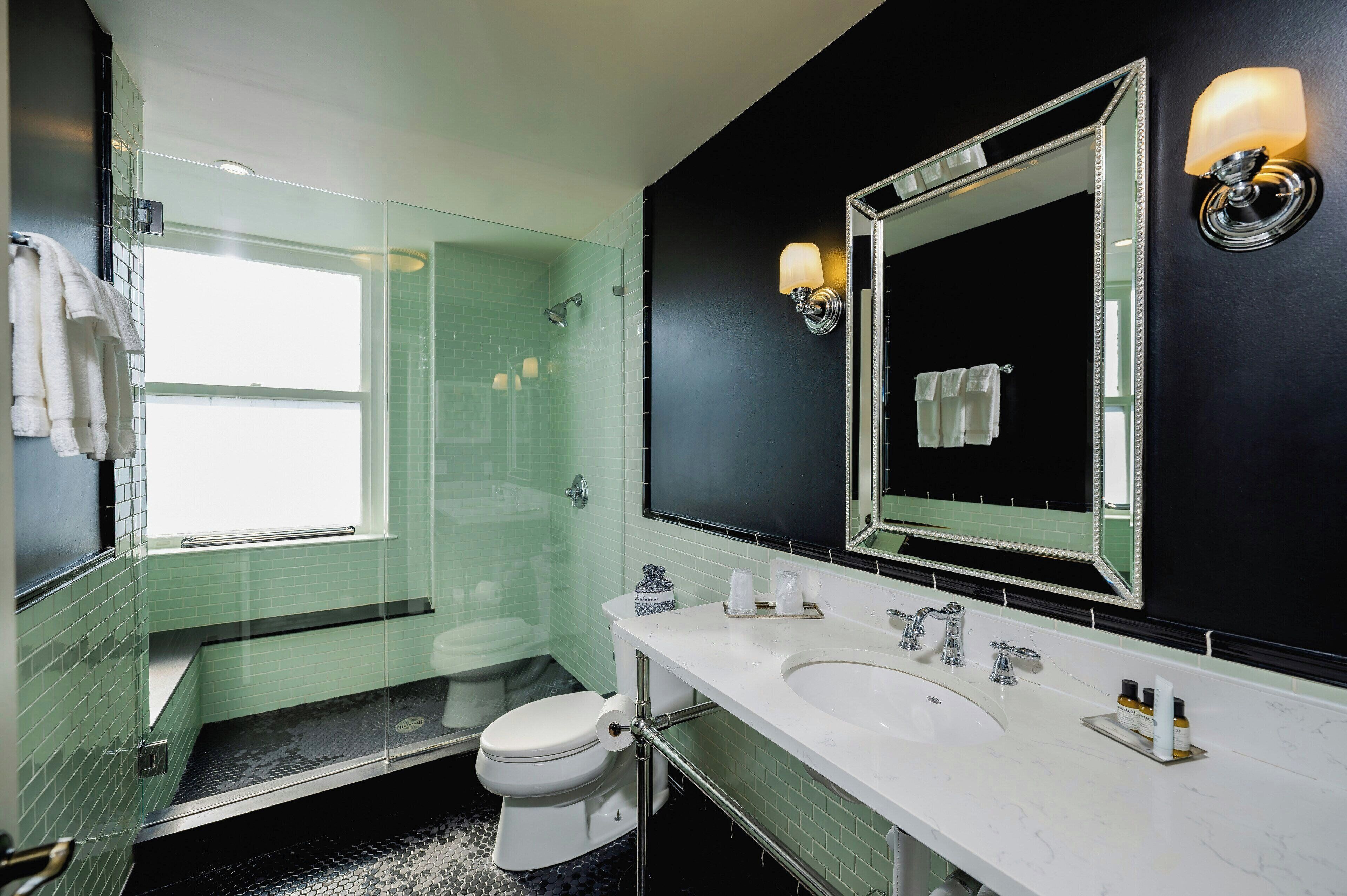 Photo - The Pontchartrain Hotel