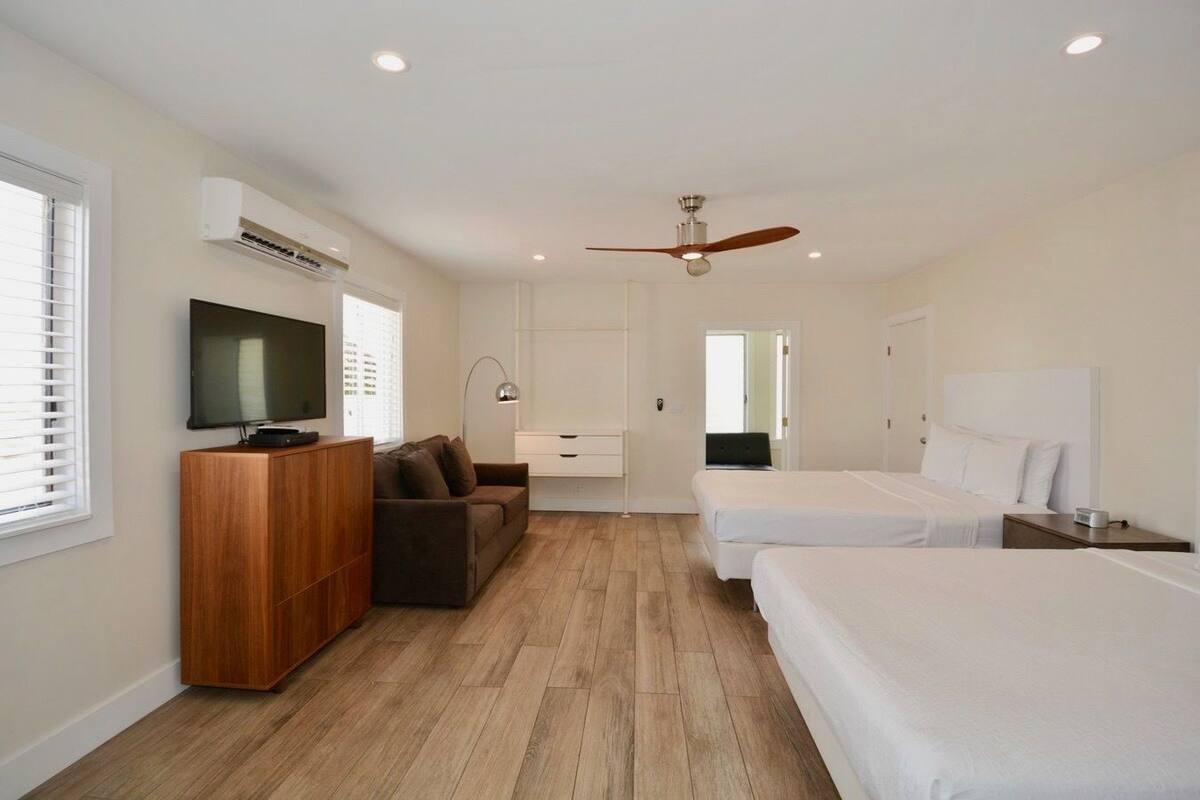 Room, 2 Queen Beds, Kitchen | Iron/ironing board (on request), cribs (free), WiFi (free), bed sheets