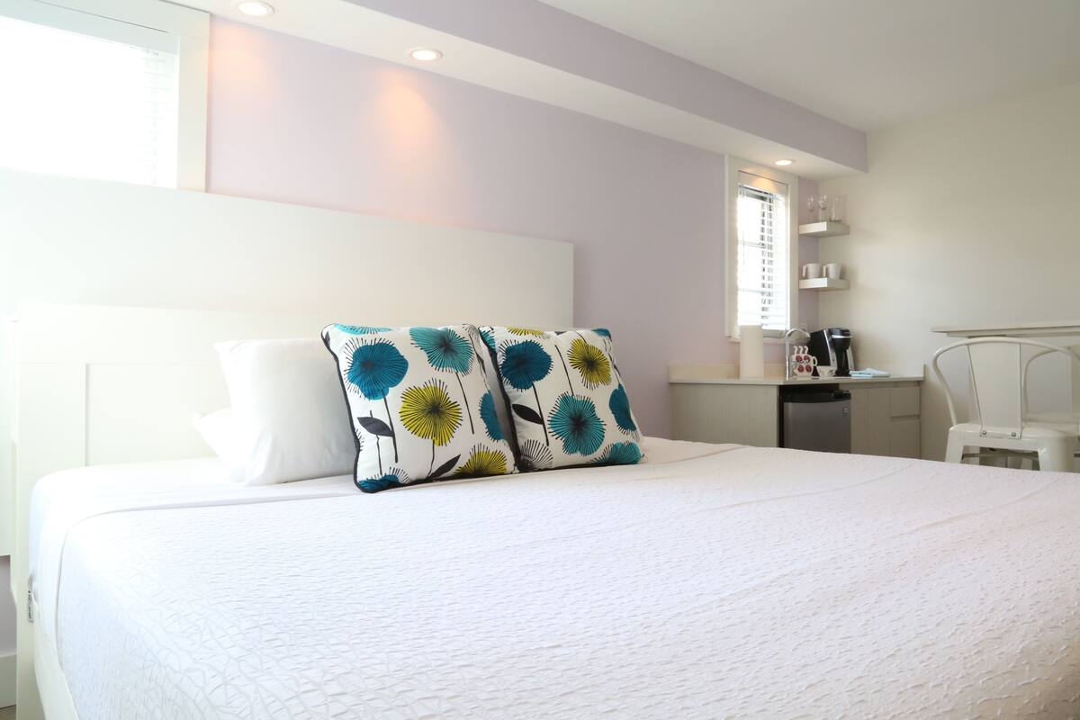 Iron/ironing board (on request), cribs (free), WiFi (free), bed sheets