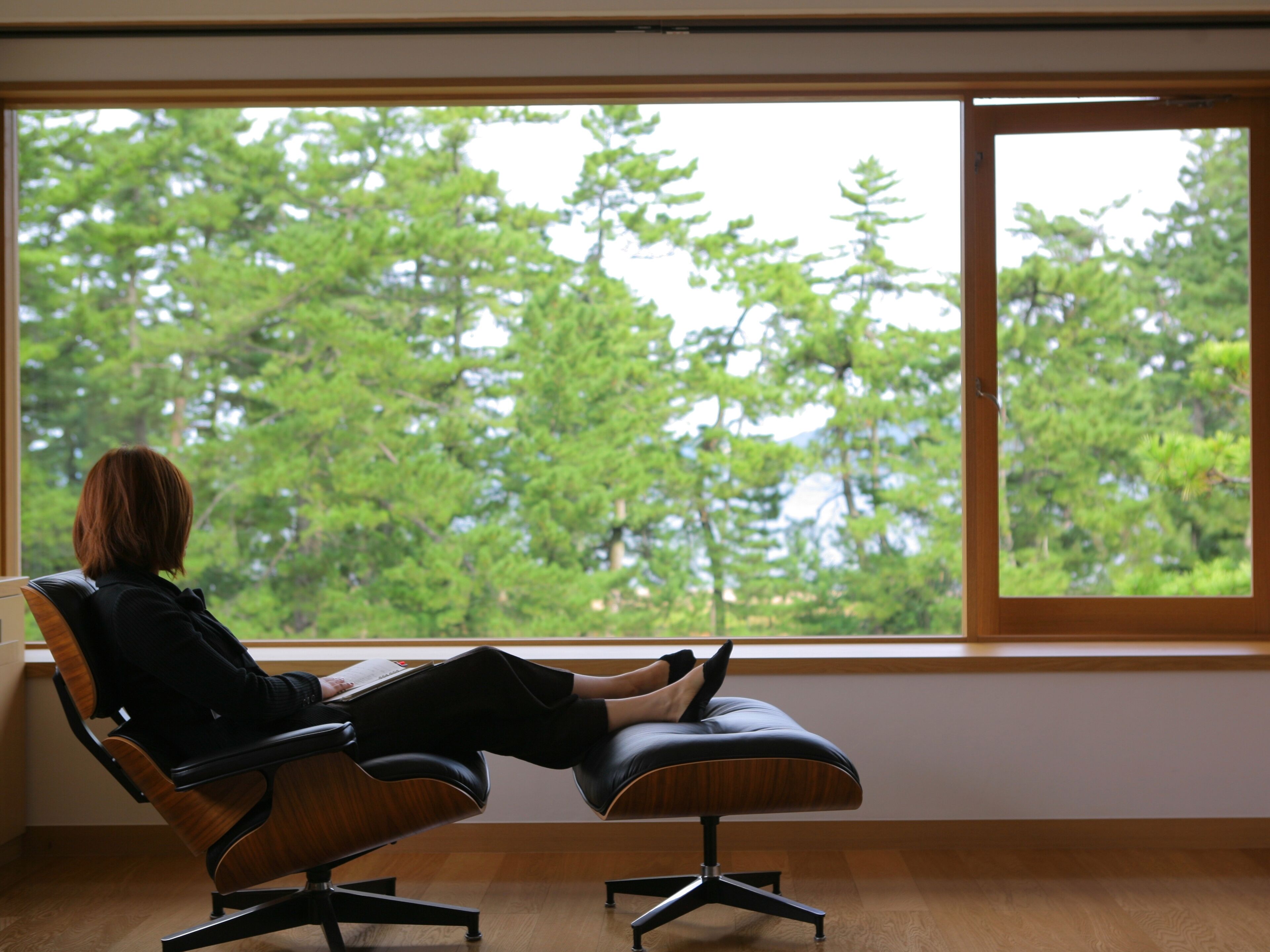 Deluxe Suit Room with Open Air Bath [KAZE no MIDORI] | In-room safe, desk, soundproofing