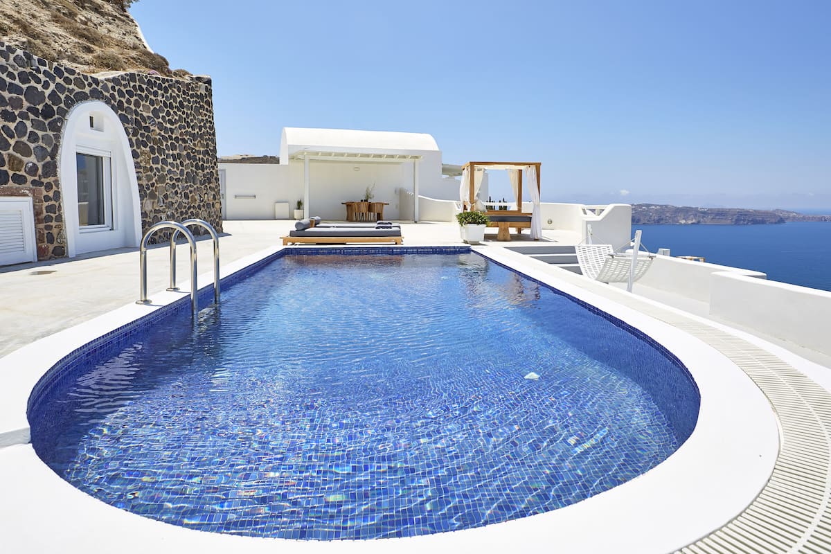 Honeymoon Villa, 1 Queen Bed, Sea View (Private Heated Pool) | 2 bedrooms, in-room safe, individually decorated, individually furnished