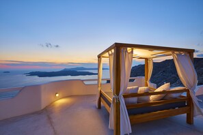 Stórt einbýlishús fyrir brúðkaupsferðir - 1 meðalstórt tvíbreitt rúm (Private Heated Pool) | Öryggishólf í herbergi, sérhannaðar innréttingar, sérvalin húsgögn