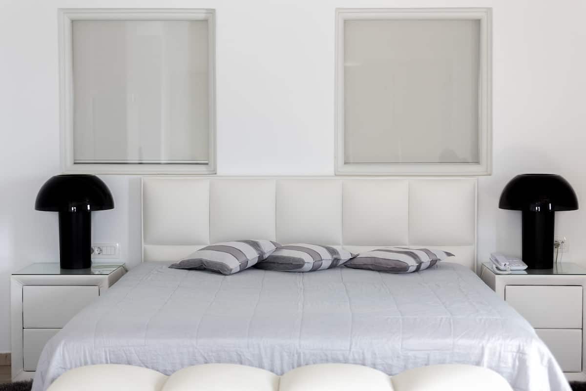 Junior Villa, Jetted Tub, Sea View | 2 bedrooms, in-room safe, individually decorated, individually furnished