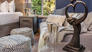 Luxury King with Hot Tub | 산 전망